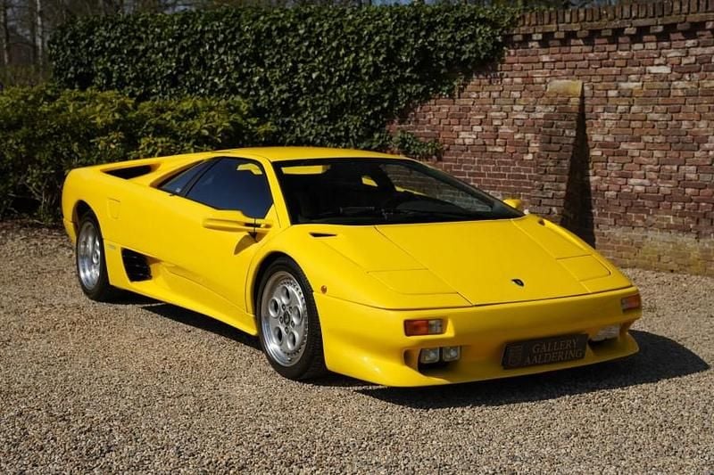 Gebraucht Lamborghini Diablo 492 PS (361 kW) 1991 Gelb Coupé