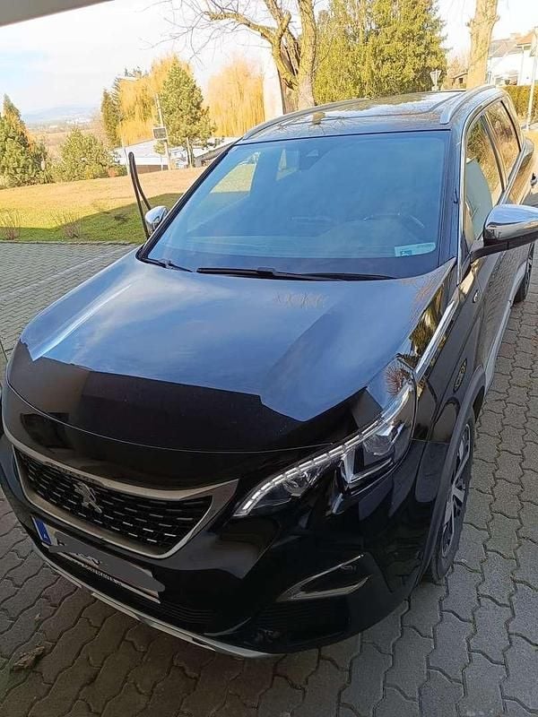 Schwarz Gebraucht 2017 Peugeot 5008 S Van / Kleinbus | € 21.490 (Fairer Preis) - Bild 1/4