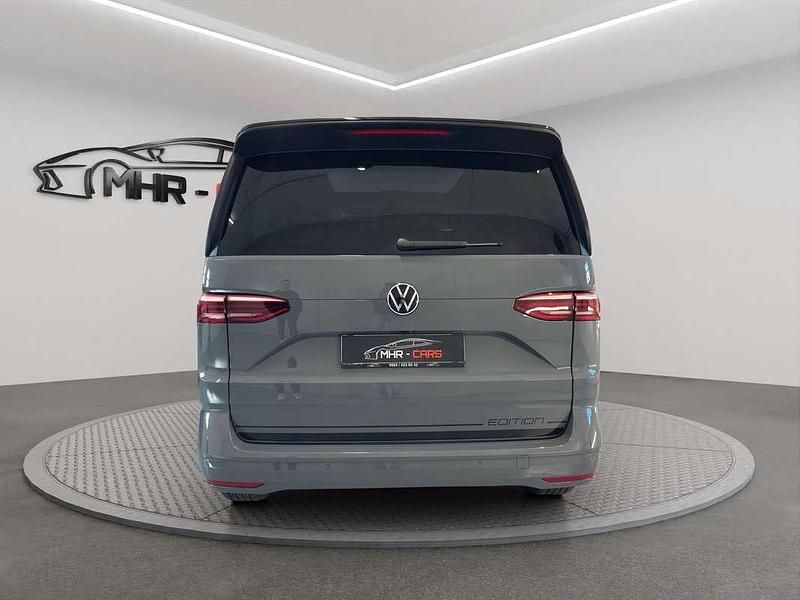 Gebraucht VW Multivan Edition 150 PS (110 kW) 2024 Grau Van