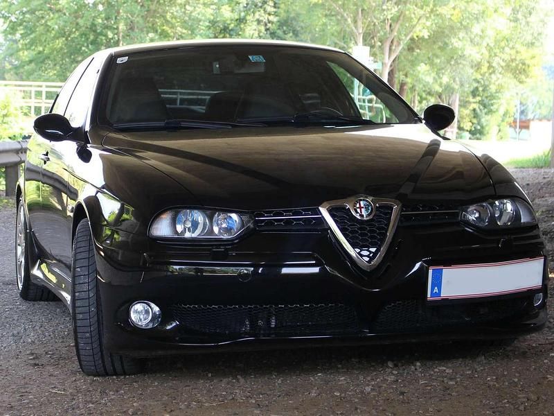 Schwarz Gebraucht 2002 Alfa Romeo 156 GTA Limousine | € 26.990 - Bild 1/4