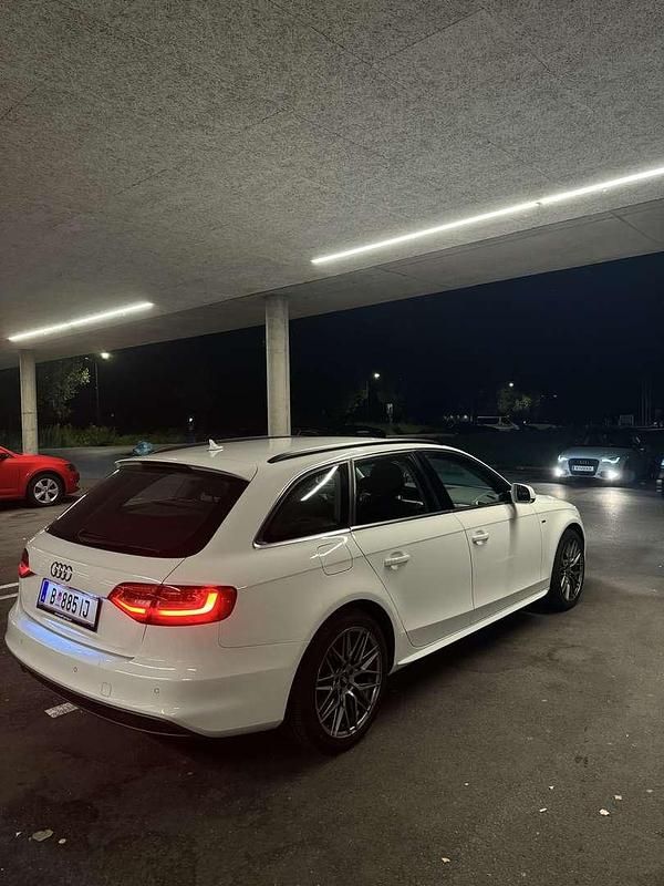 Gebraucht Audi A4 150 PS (110 kW) 2015 Kombi
