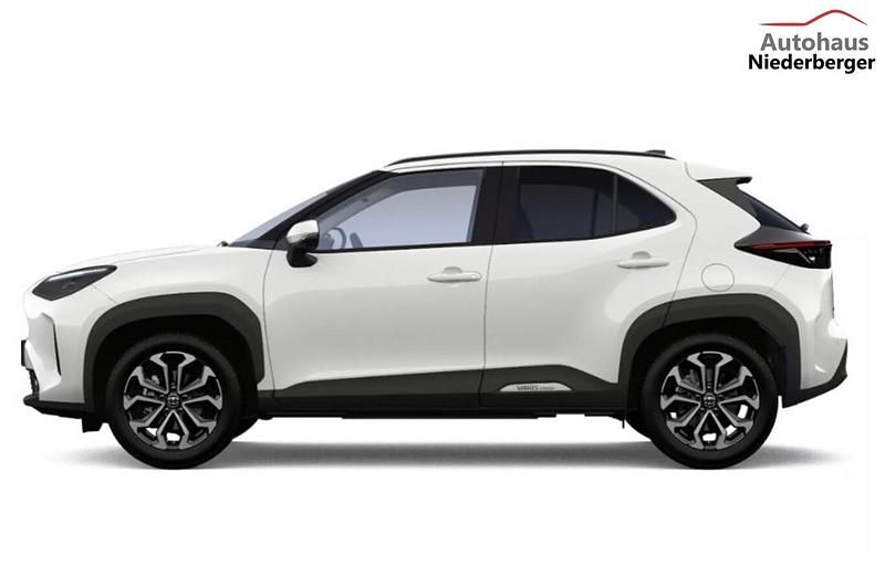 Neu Toyota Yaris Cross 129 PS (94 kW) 2025 SUV