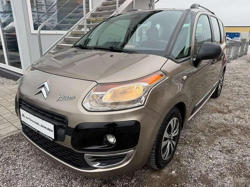 Beige Gebraucht 2012 Citroën C3 Van / Kleinbus | € 4.990 - Bild 1/4