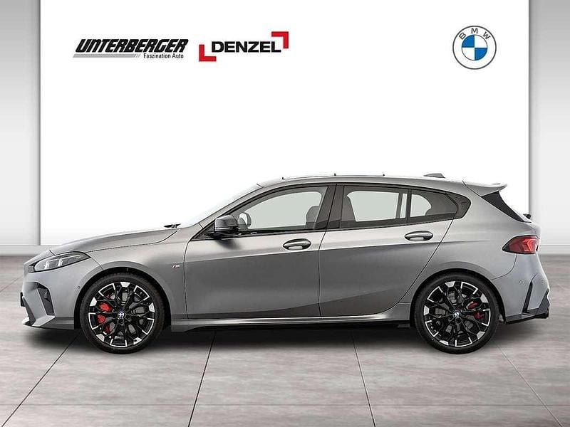 Gebraucht BMW M135 Shadowline 301 PS (221 kW) 2025 Grau Kleinwagen