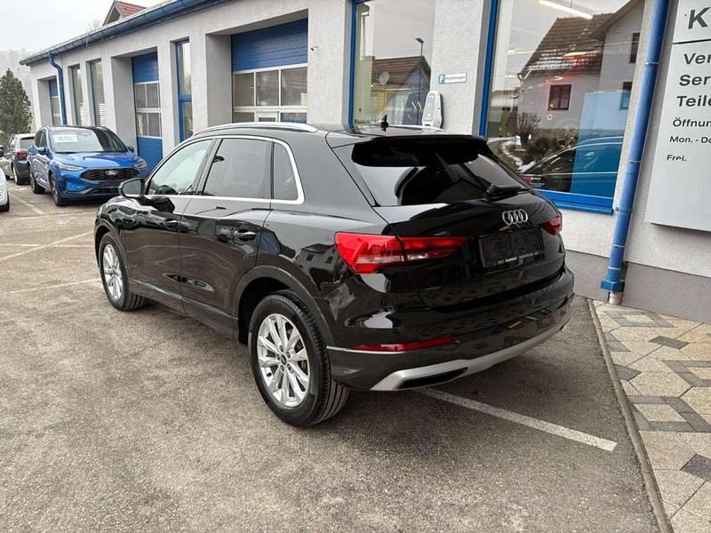 Gebraucht Audi Q3 Advanced Plus 150 PS (110 kW) 2023 Schwarz SUV