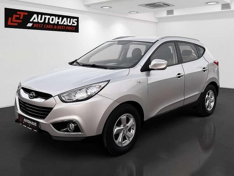 Silber Gebraucht 2012 Hyundai ix35 Life SUV | € 9.880 (Fairer Preis) - Bild 1/4