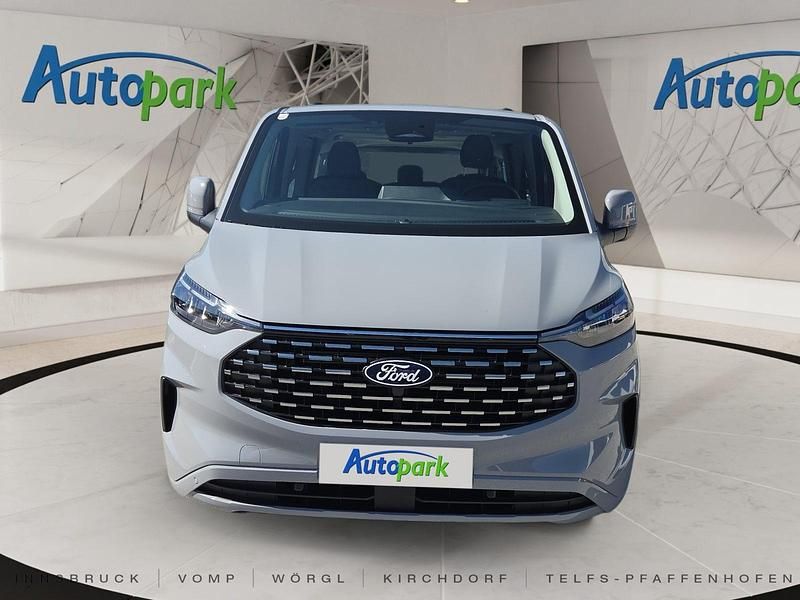 Gebraucht Ford Tourneo Custom Limited 136 PS (100 kW) 2025 Grau Van