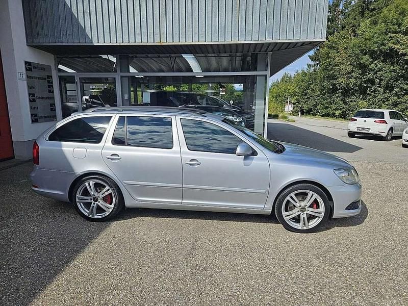 Gebraucht Skoda Octavia RS 170 PS (125 kW) 2013 Silber Kombi