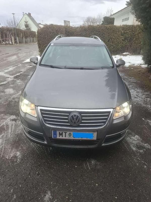Grau Gebraucht 2007 VW Passat Highline Kombi | € 2.900 (Superpreis) - Bild 1/4