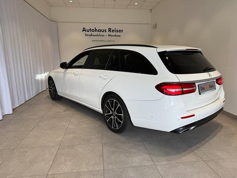 Gebraucht Mercedes E400 Avantgarde 340 PS (250 kW) 2020 Weiß Kombi