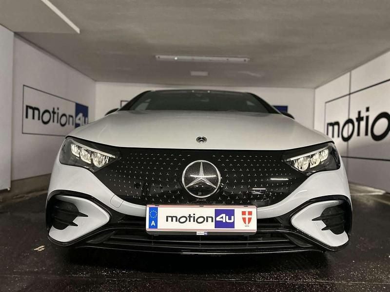 Gebraucht Mercedes EQE300 Advanced 180 kW (245 PS) 2023 Grau Limousine