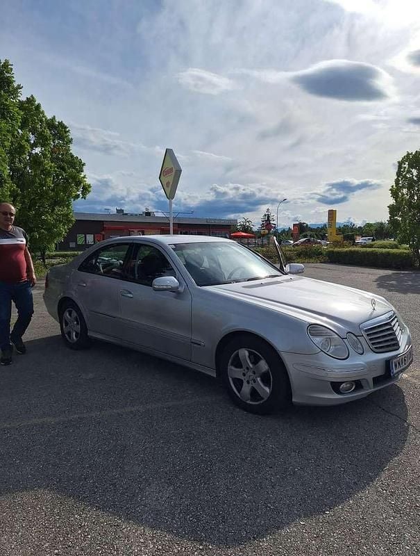 Gebraucht Mercedes E200 Elegance 136 PS (100 kW) 2006 Limousine