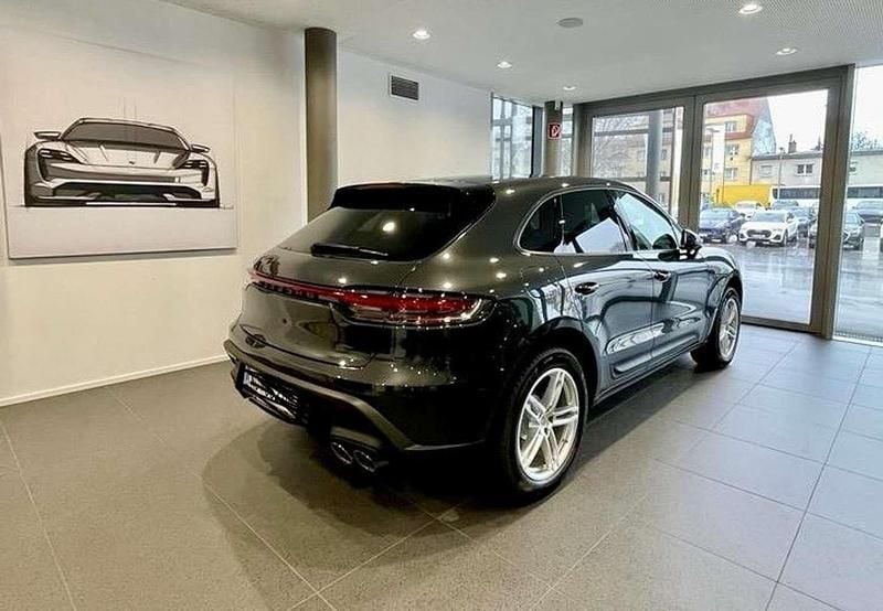 Gebraucht Porsche Macan 265 PS (194 kW) 2023 Grau SUV