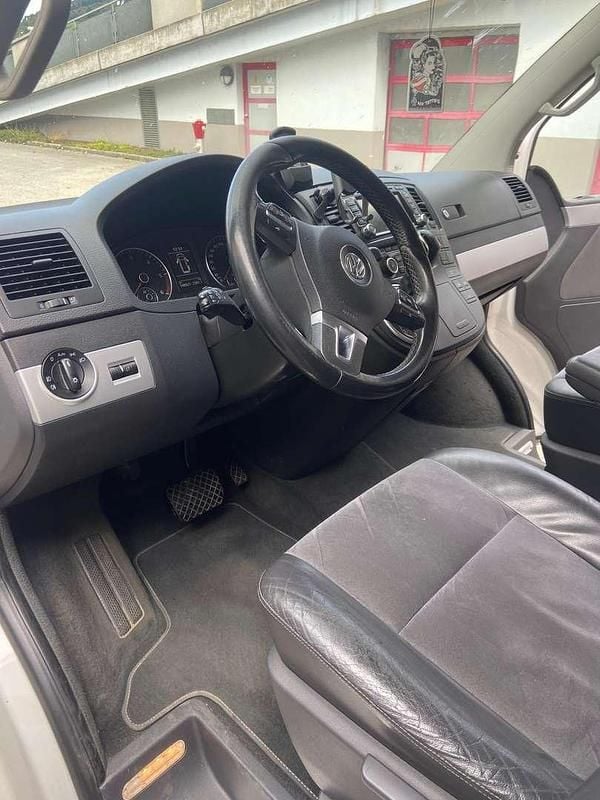 Gebraucht VW Multivan Comfortline 179 PS (131 kW) 2015 Van