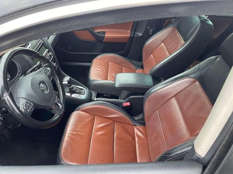 Gebraucht VW Golf VI Highline 105 PS (77 kW) 2010 Kleinwagen