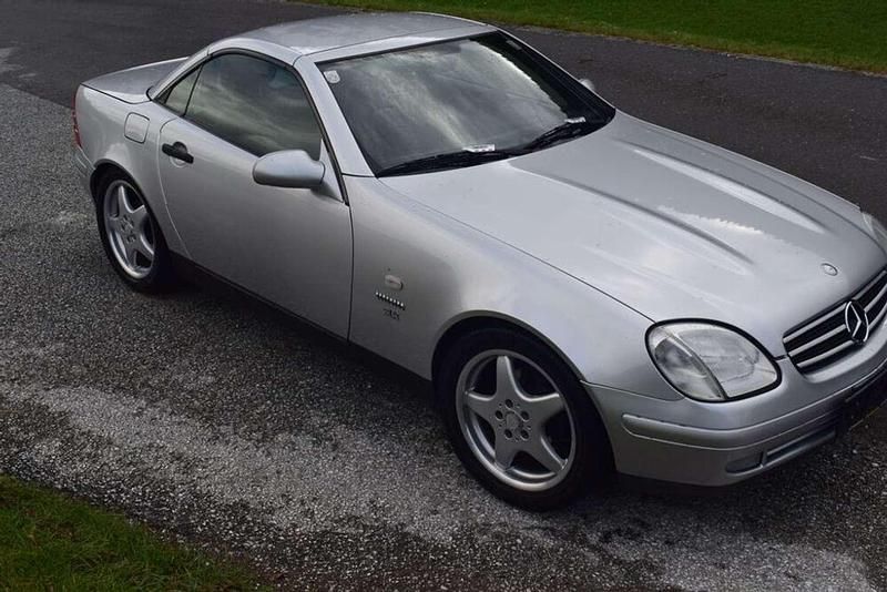 Gebraucht Mercedes 200 136 PS (100 kW) 1997 Silber Cabrio