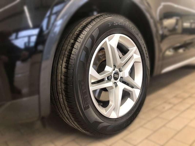 Gebraucht Audi Q5 Sportback Advanced 163 PS (119 kW) 2021 Schwarz SUV