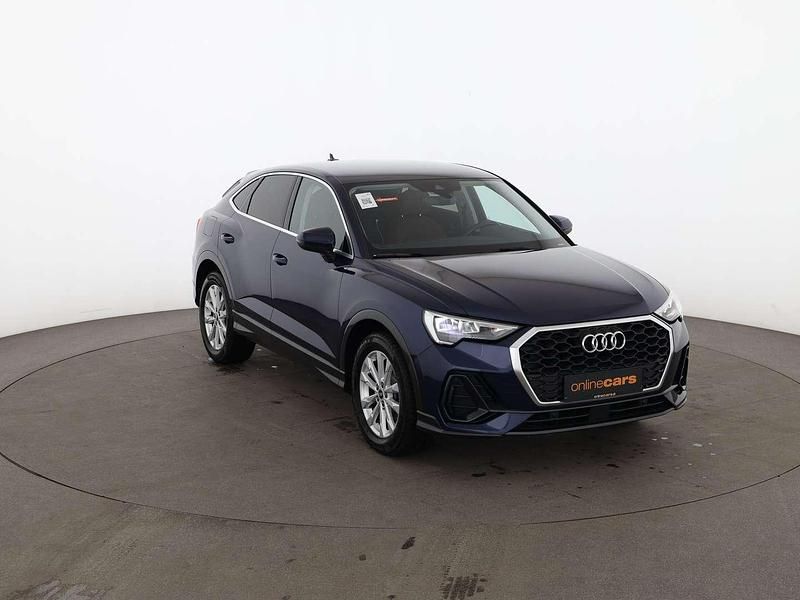 Gebraucht Audi Q3 Basis 150 PS (110 kW) 2020 Blau SUV