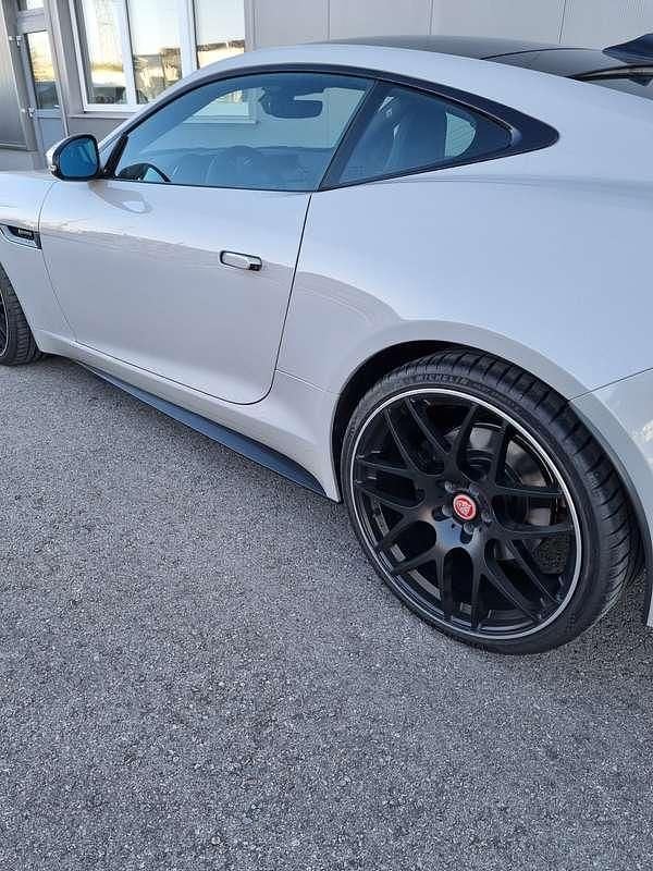 Gebraucht Jaguar F-Type R-Dynamic 381 PS (280 kW) 2020 Grau Coupé