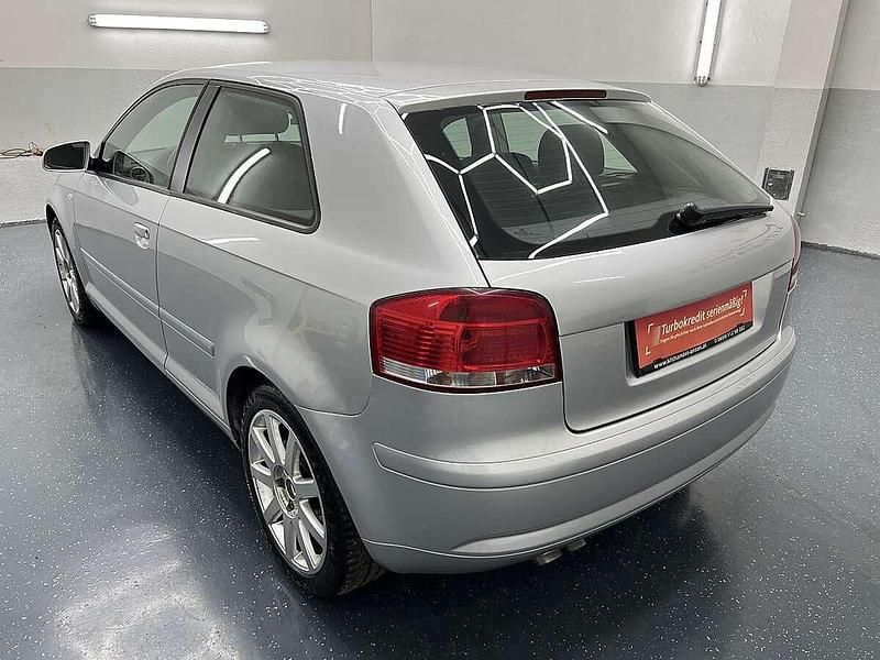 Gebraucht Audi A3 Ambition 140 PS (102 kW) 2005 Grau Kleinwagen