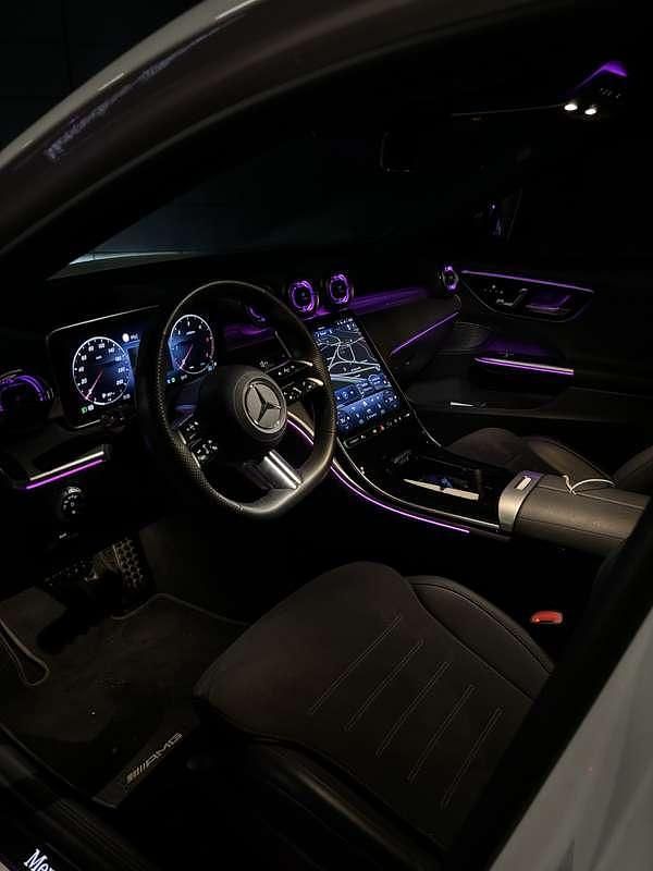 Gebraucht Mercedes C300 265 PS (194 kW) 2024 Weiß Limousine