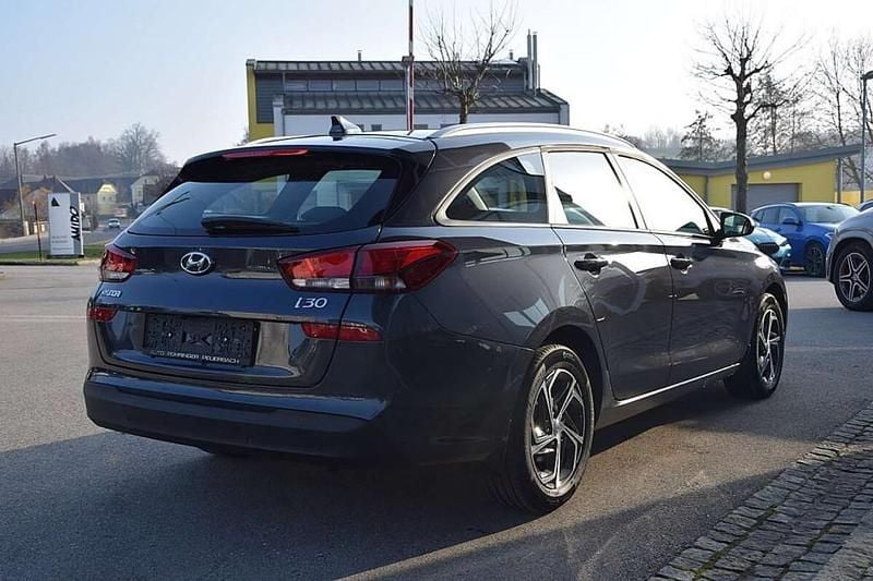 Gebraucht Hyundai i30 GO! 110 PS (80 kW) 2023 Grau Kombi