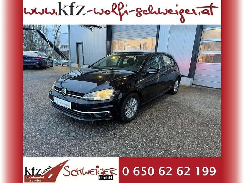 Gebraucht VW Golf VIII Comfortline 116 PS (85 kW) 2020 Grau Limousine