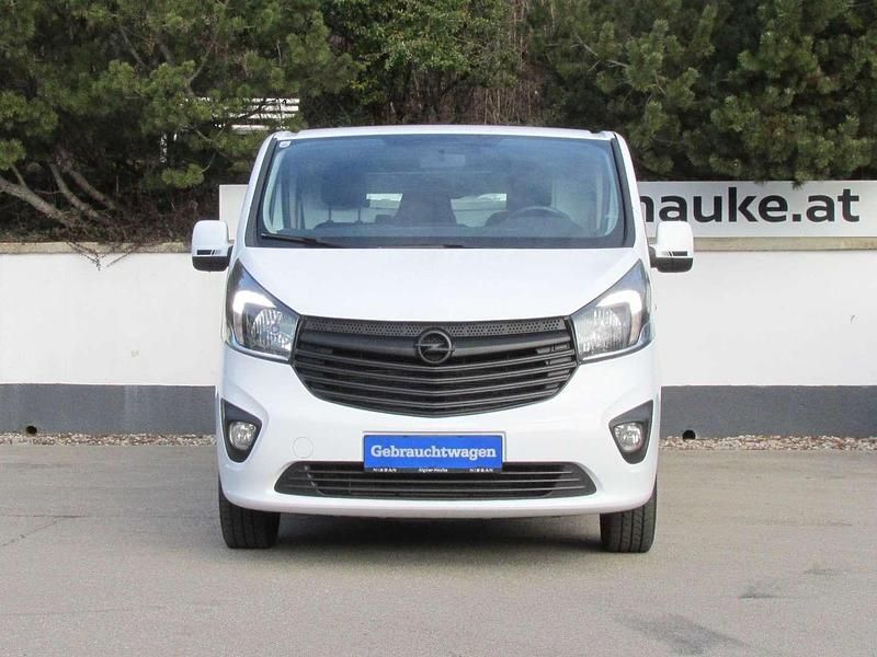 Gebraucht Opel Vivaro Business 90 PS (66 kW) 2015 Weiß Van / Kleinbus