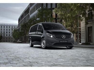 Gebraucht Mercedes Vito 190 PS (139 kW) 2022 Schwarz Van