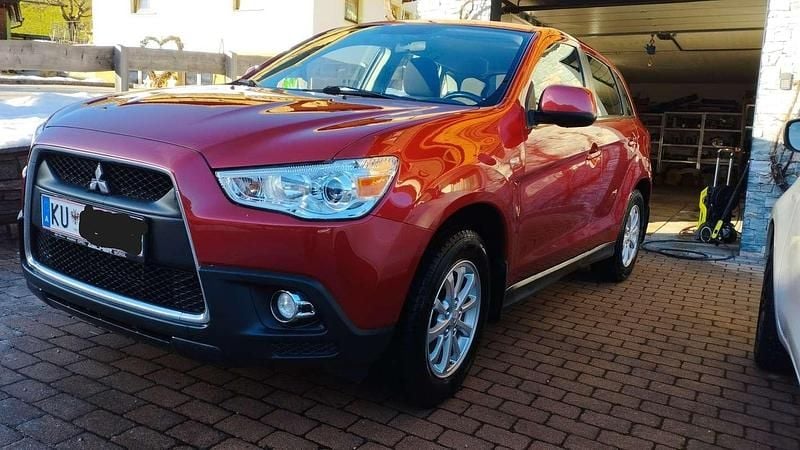 Rot Gebraucht 2012 Mitsubishi ASX Invite SUV | € 8.500 (Fairer Preis) - Bild 1/4