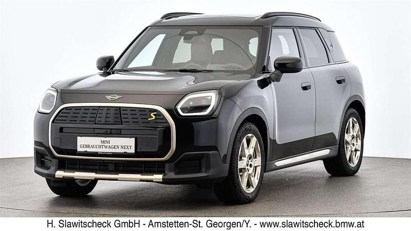 Schwarz Gebraucht 2024 Mini Countryman SUV | € 39.790 (Superpreis) - Bild 1/4