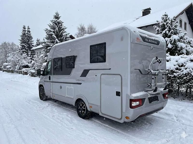 Gebraucht Fiat Ducato 150 PS (110 kW) 2019 Grau Van