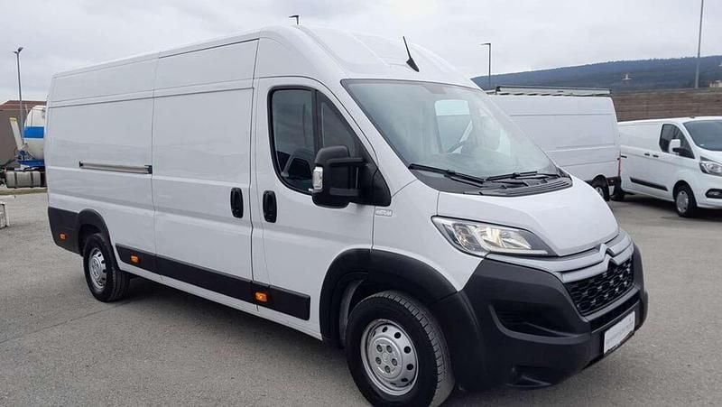 Gebraucht Citroën Jumper 140 PS (102 kW) 2024 Weiß Van / Kleinbus