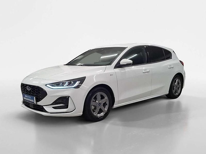 Weiß Gebraucht 2024 Ford Focus ST-Line Limousine | € 21.000 (Fairer Preis) - Bild 1/4
