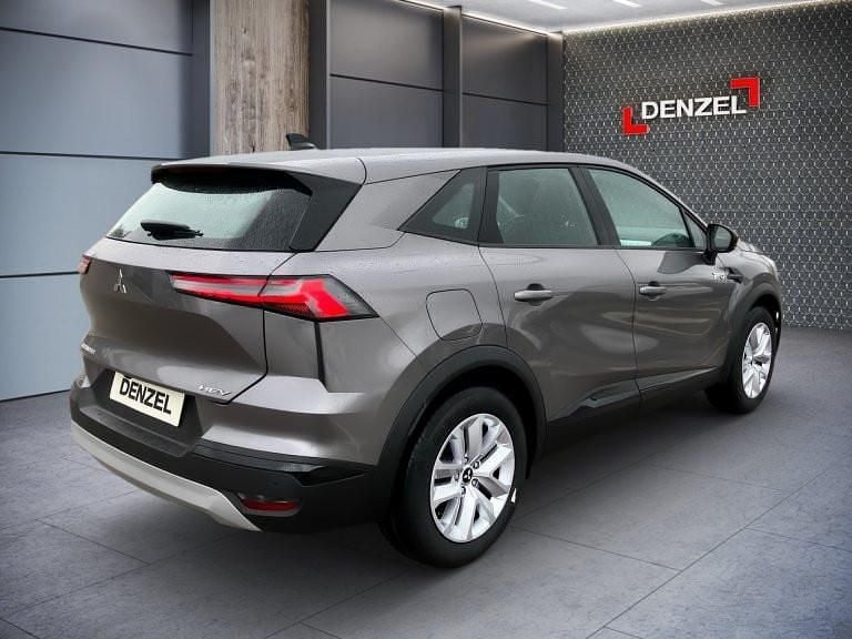 Neu Mitsubishi Grandis Invite 109 PS (80 kW) 2026 Steel grau (m) SUV