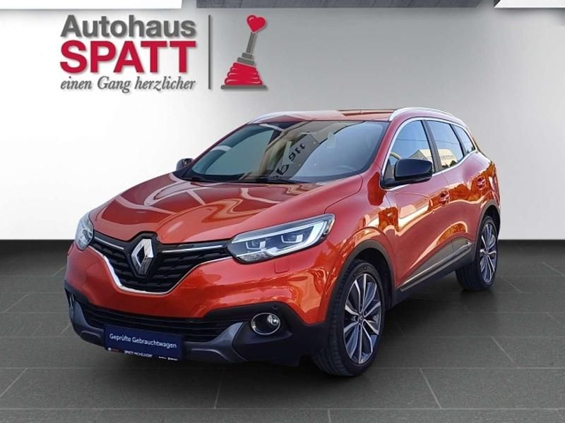 Rot Gebraucht 2015 Renault Kadjar Bose Edition SUV | € 11.988 (Fairer Preis) - Bild 1/4