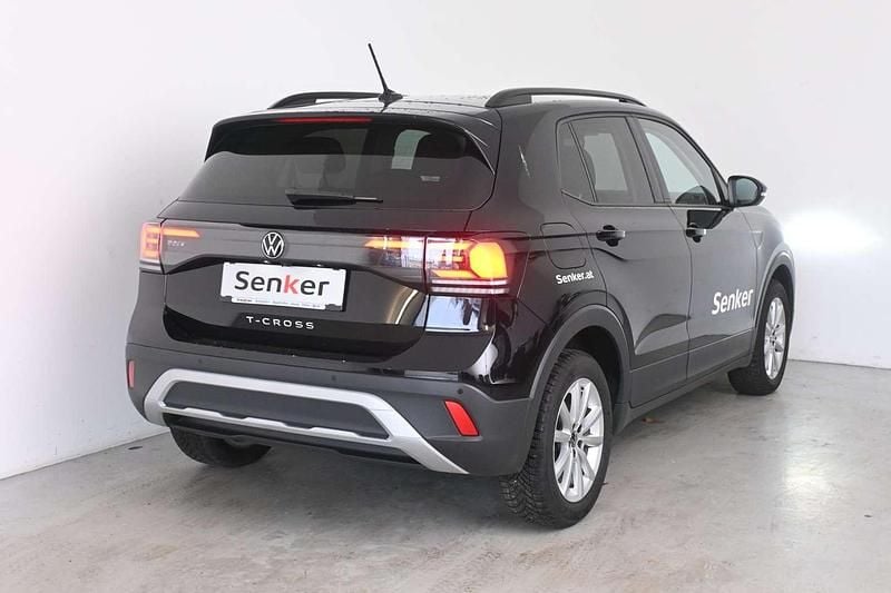 Gebraucht VW T-Cross 95 PS (69 kW) 2024 Schwarz  metallicperleffektno SUV