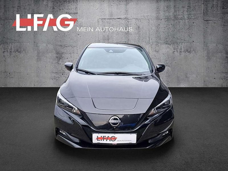 Gebraucht Nissan Leaf N-Connecta 160 kW (218 PS) 2023 Schwarz Kleinwagen