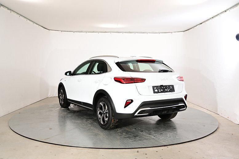 Neu Kia XCeed Silver 150 PS (110 kW) 2025 SUV