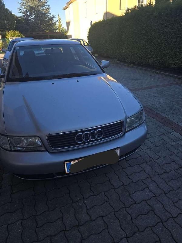 Gebraucht Audi A4 110 PS (80 kW) 1996 Kombi