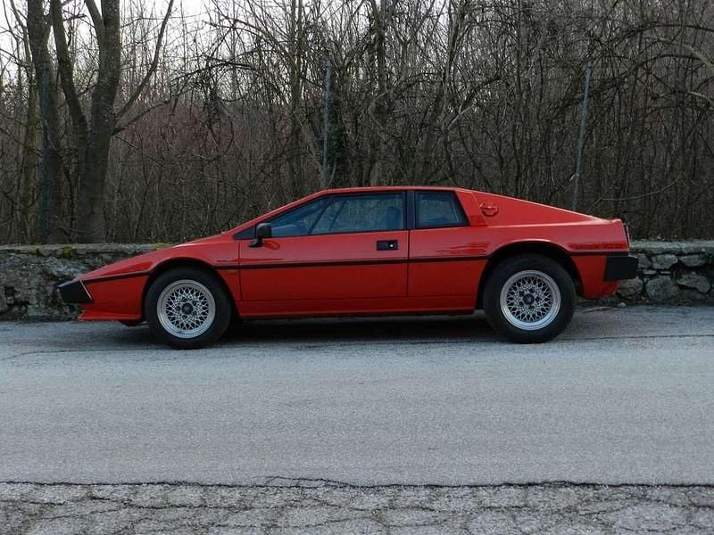 Gebraucht Lotus Esprit 162 PS (119 kW) 1983 Rot Coupé