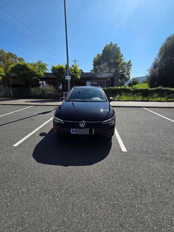 Gebraucht VW Golf VIII 116 PS (85 kW) 2020 Schwarz Limousine