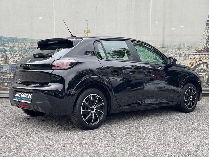 Gebraucht Peugeot e-208 Active 100 kW (136 PS) 2020 Schwarz Kleinwagen