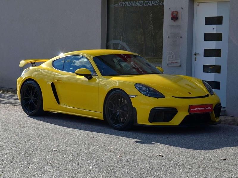 Gelb Gebraucht 2020 Porsche 718 Cayman GT4 Coupé | € 127.900 - Bild 1/4