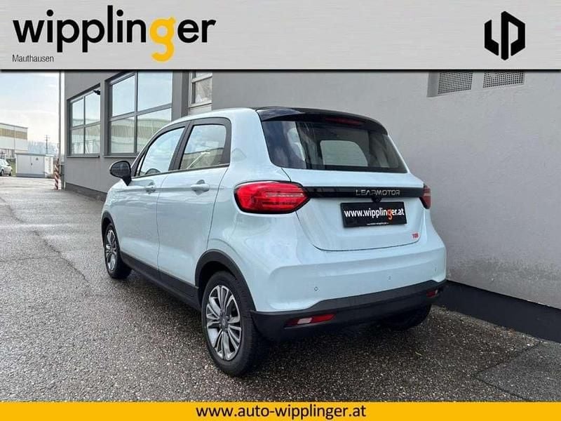 Neu Leapmotor T03 69 kW (94 PS) 2025 Grau Kleinwagen