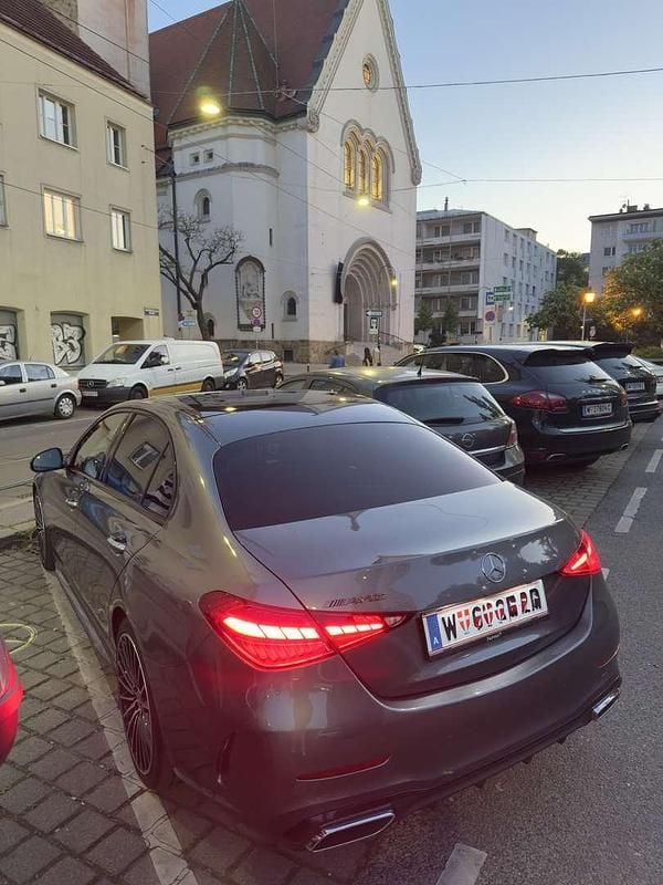 Gebraucht Mercedes C220 200 PS (147 kW) 2021 Grau Limousine