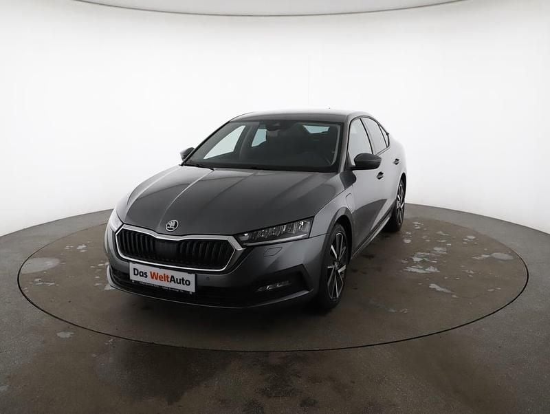 Grau Gebraucht 2022 Skoda Octavia Style Limousine | € 24.485 (Guter Preis) - Bild 1/4