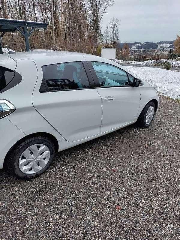 Gebraucht Renault Zoe Intens 64 kW (88 PS) 2013 Weiß Kleinwagen