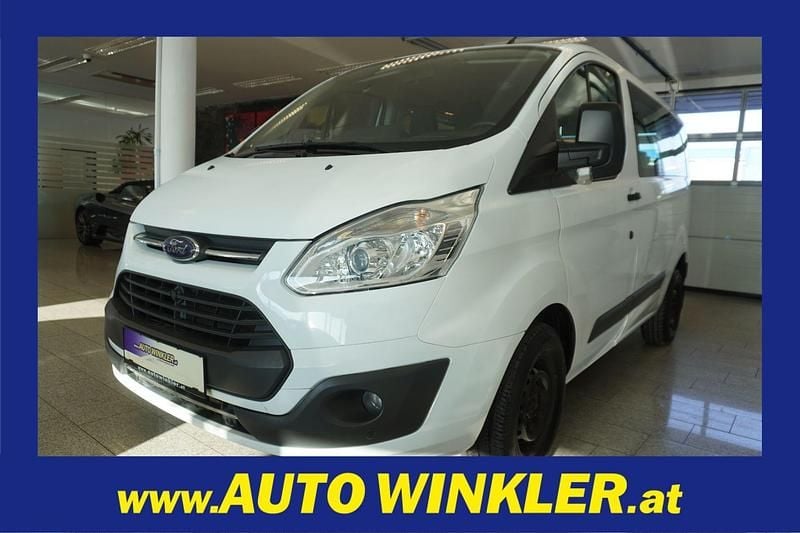 Gebraucht Ford Transit Trend 105 PS (77 kW) 2016 Weiß Van / Kleinbus