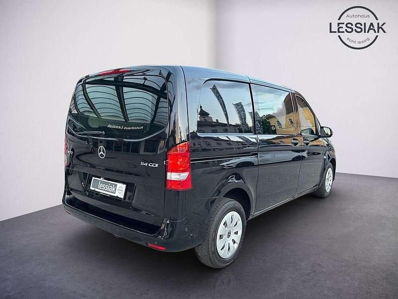 Gebraucht Mercedes Vito Business 136 PS (100 kW) 2021 Schwarz Van